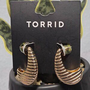 NEW!!! Ridge Half Dome Bold Gold Tone Statement Earrings